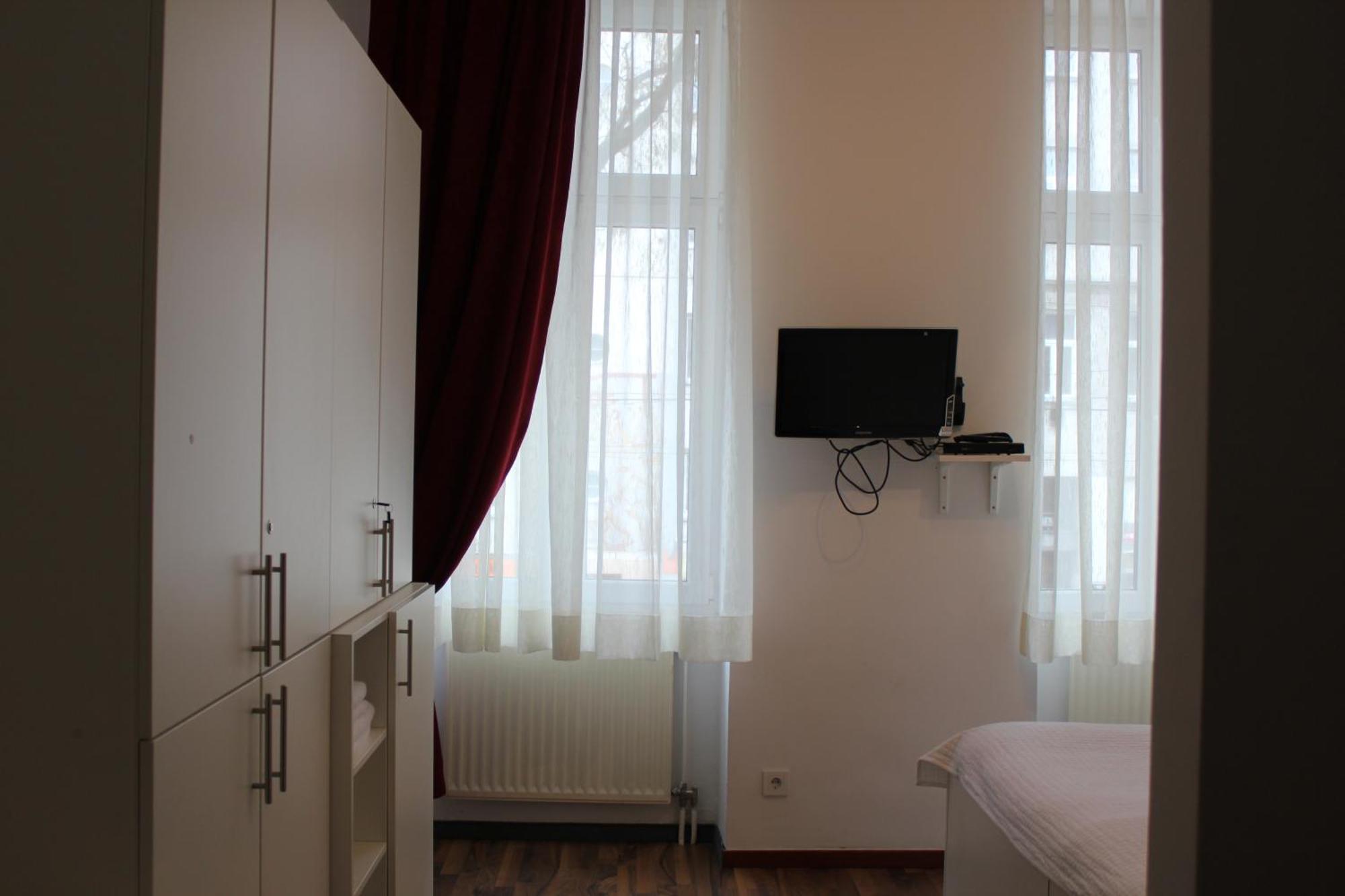 Arnes Hotel Viena Exterior foto